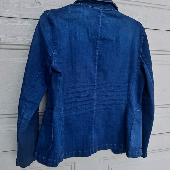 Frank & Eileen Dublin Deep Blue Jean Jacket - Picture 9 of 12